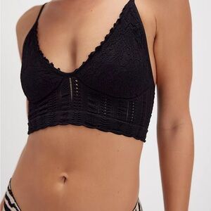 NWT! Free People Intimately Seamless Bralette